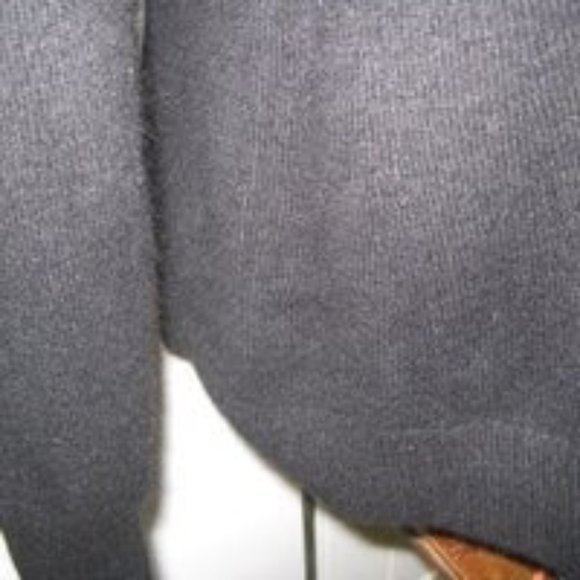 VICTORIA'S SECRET BLACK RABBIT HAIR SWING SWEATER NWOT XS/S - Picture 5 of 10